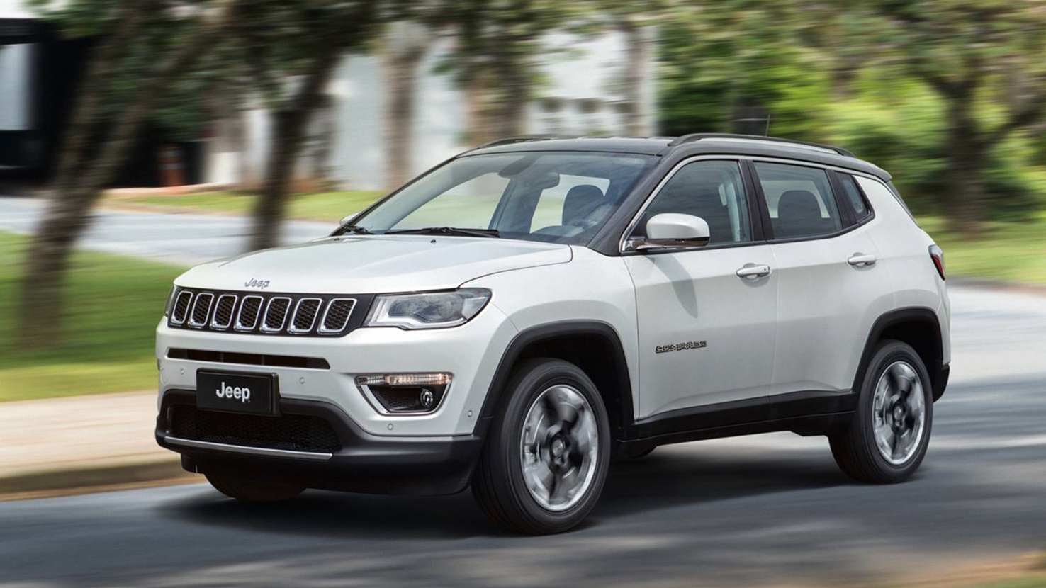 Jeep Compass SUVs médios